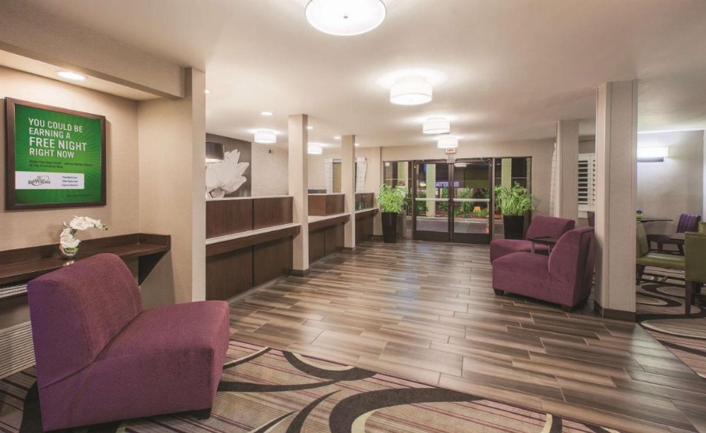 La Quinta Inn & Suites by Wyndham Tucson East Image 31